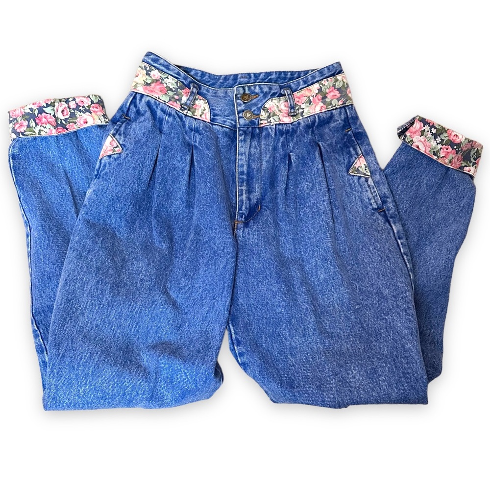 Vintage Manisha Jeans High Rise Floral Detail Acid Wash Women's Size 9 / 27